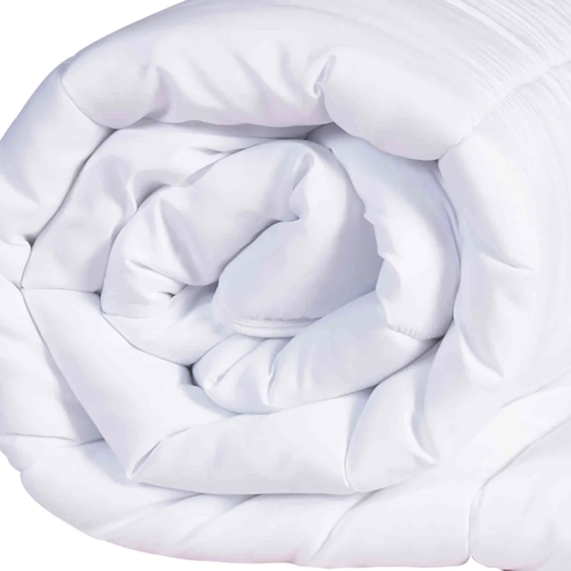 Couette mi-saison anti-punaises et anti-insectes enveloppe microfibre 350g