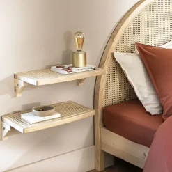 Lit adulte en pin massif avec véritable cannage + set de 2 planches de chevet cannage