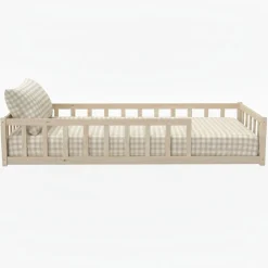 Lit inspiration Montessori enfant à barreaux
