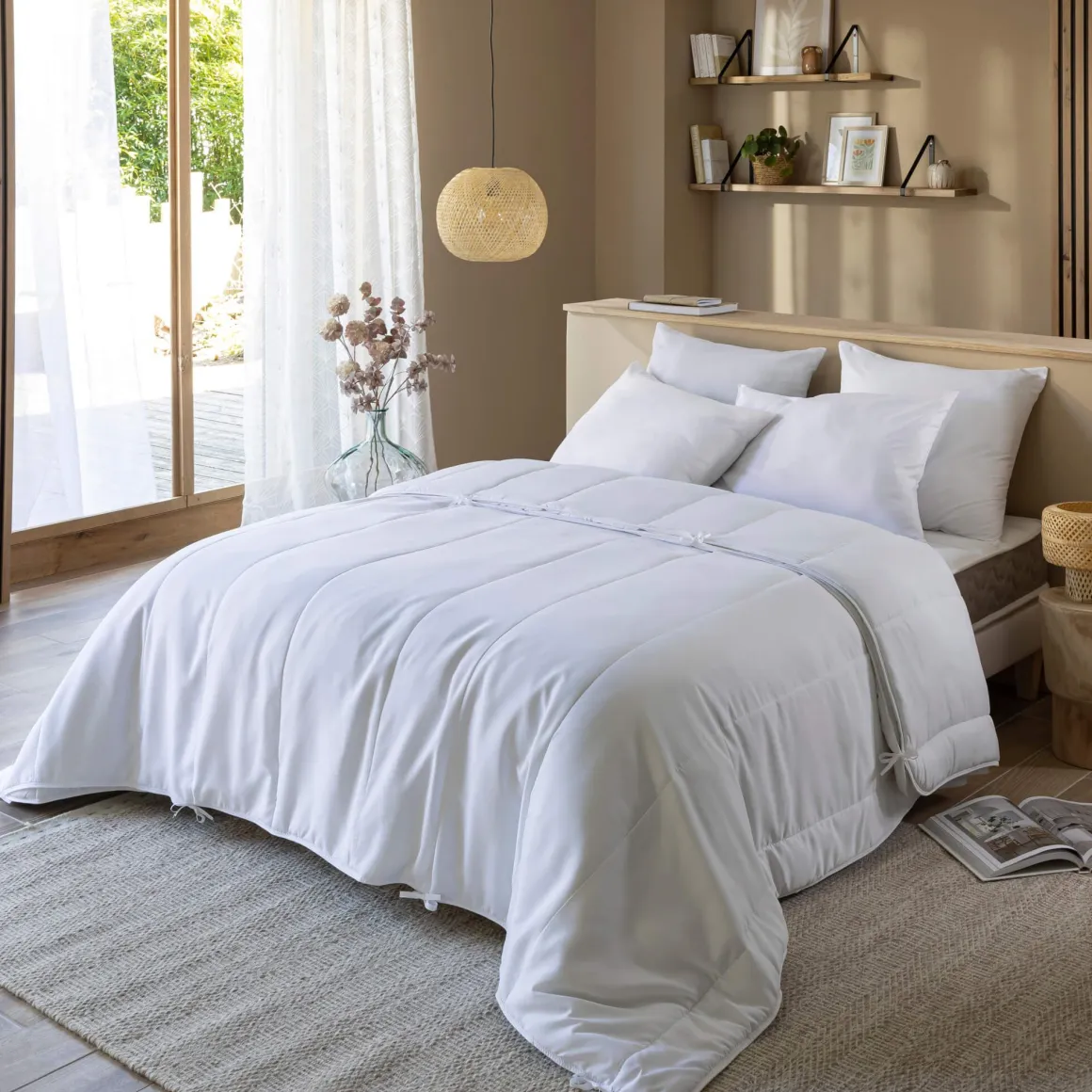 Pack couette 4 saisons et oreiller anti-acariens et anti-bactériens